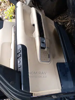 Range Rover Vogue Door Pannel Cover
