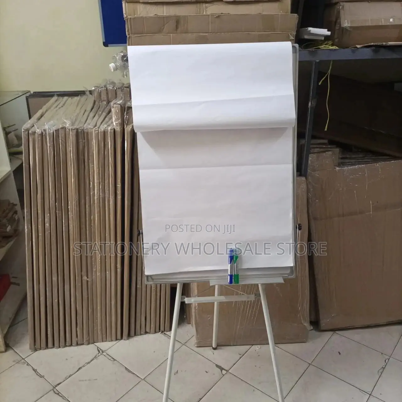 Flip Chart Stand / 3ftx2ft Whiteboard With Stand