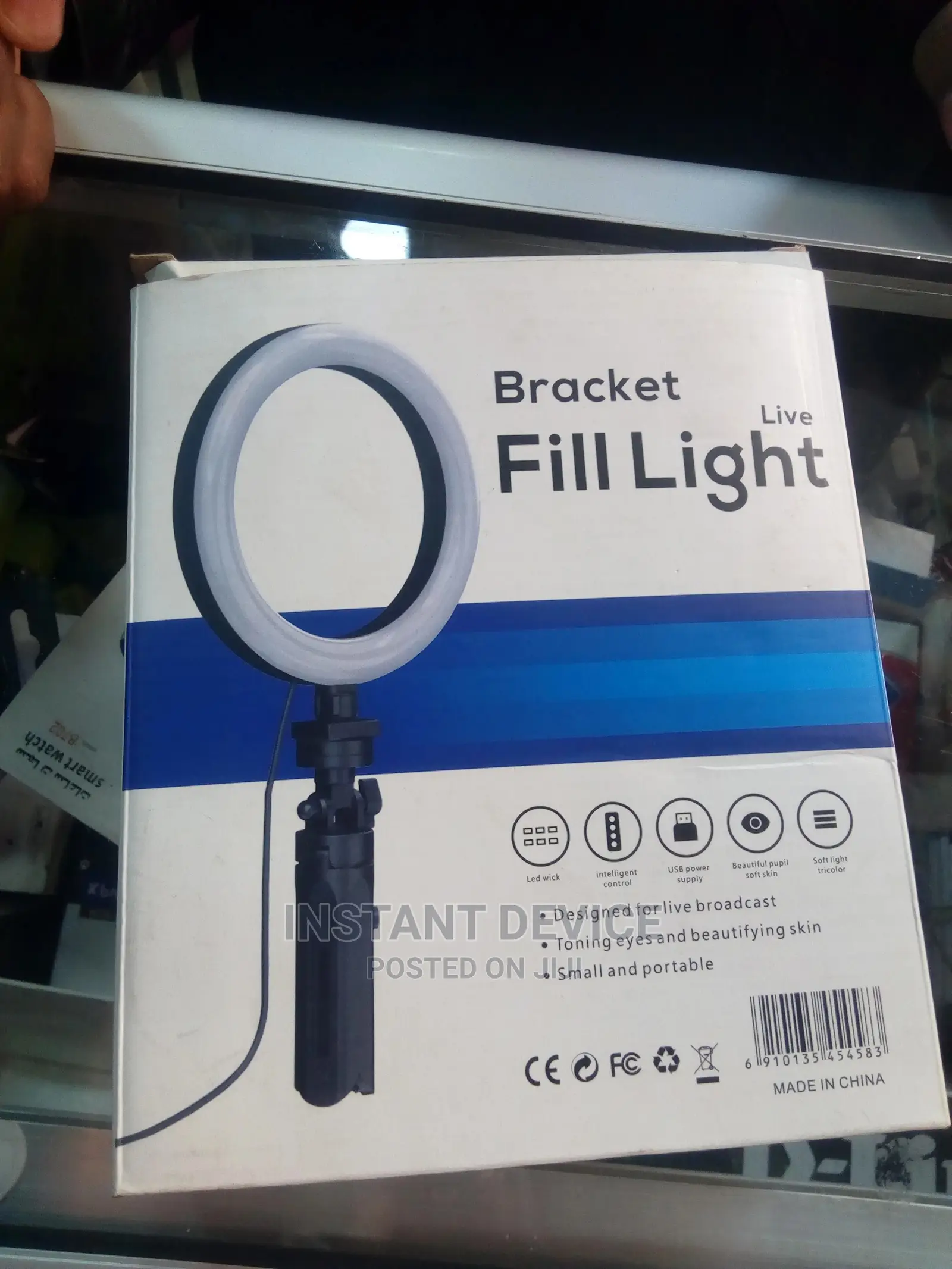 Fill Light Vlogging Video Shoot Bracket