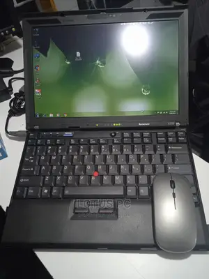 Laptop Lenovo ThinkPad X200 2GB Intel Celeron HDD 250GB