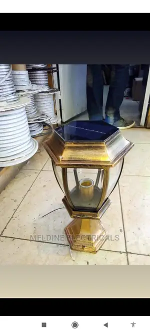 Solar Garden Light