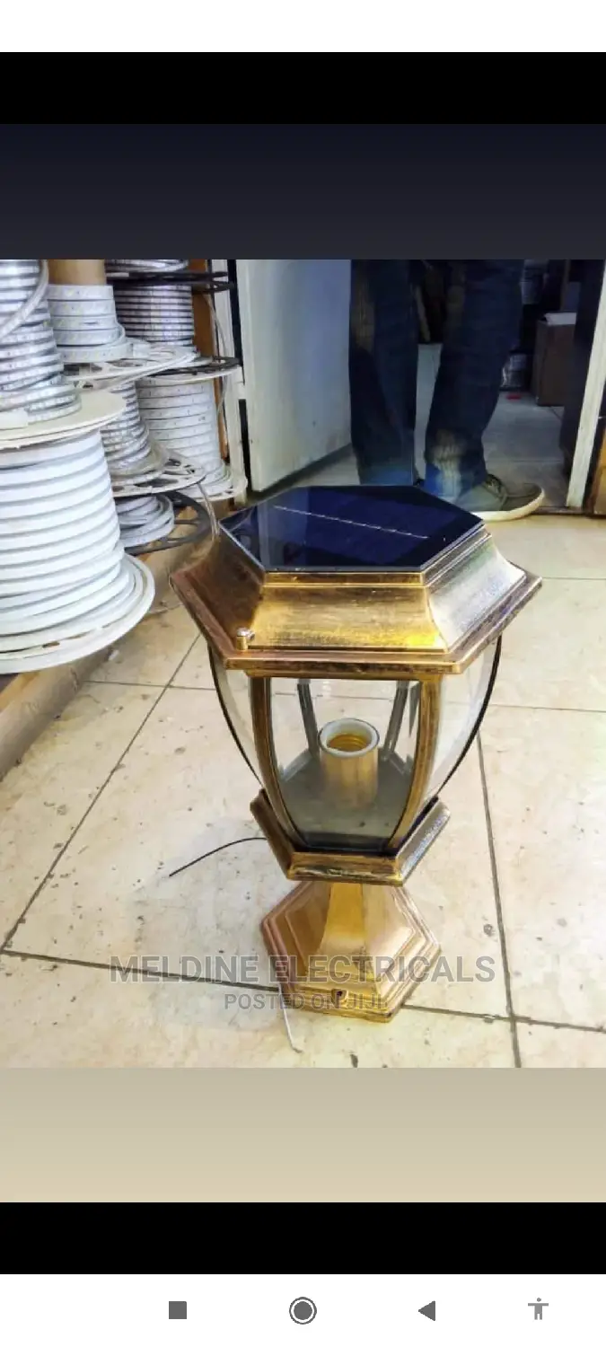 Solar Garden Light