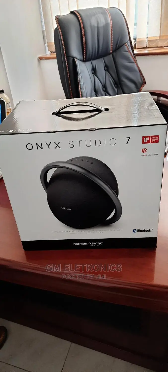 Harman Kardon Onyx Studio 7.