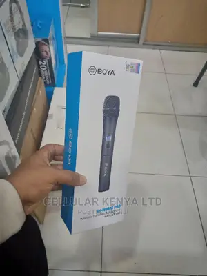 BOYA BY-WHM8 Pro Cardioid Wireless Handheld Microphone