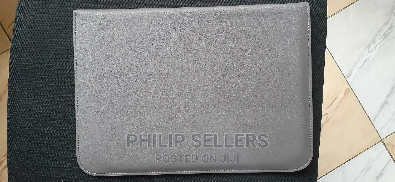 Grey Leather Macbook Pro Sleeve