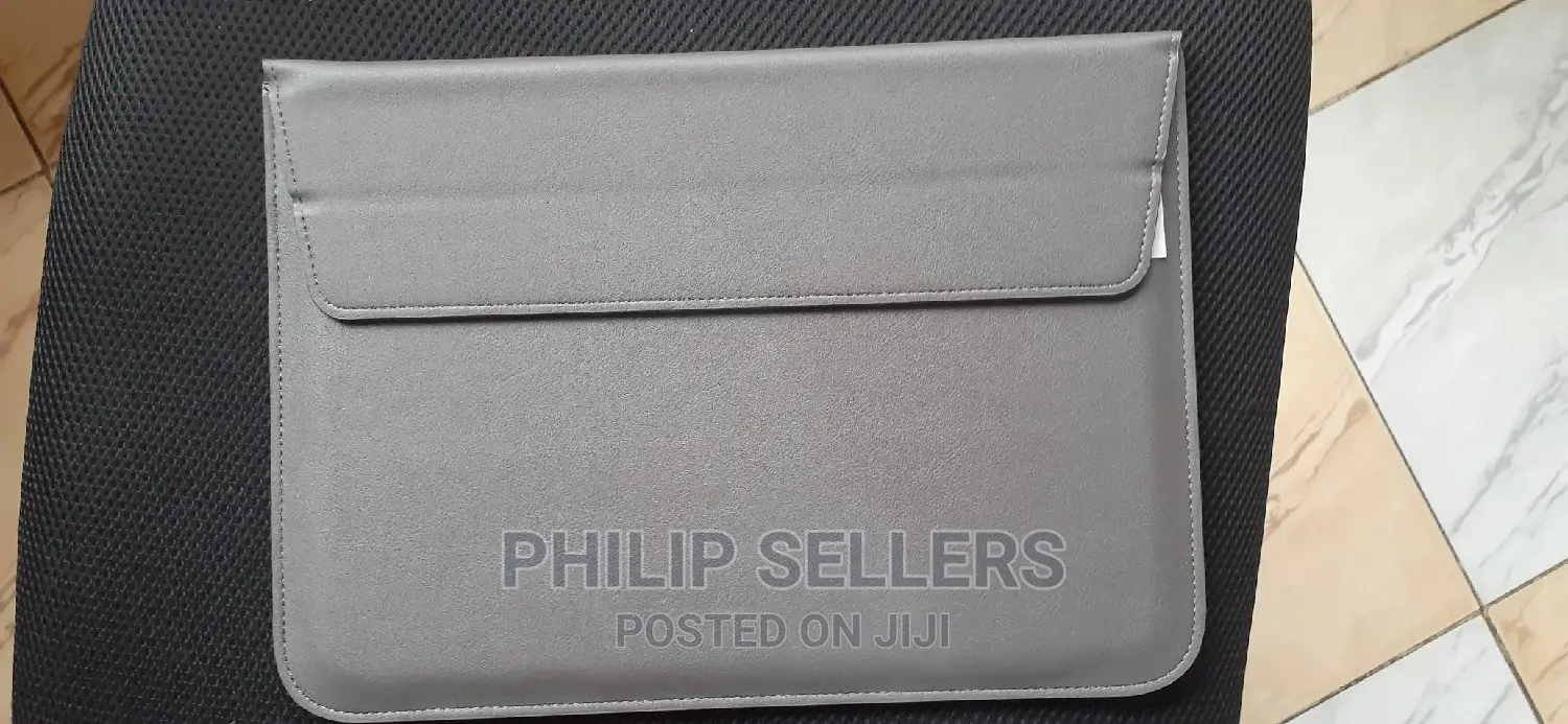 Grey Leather Macbook Pro Sleeve