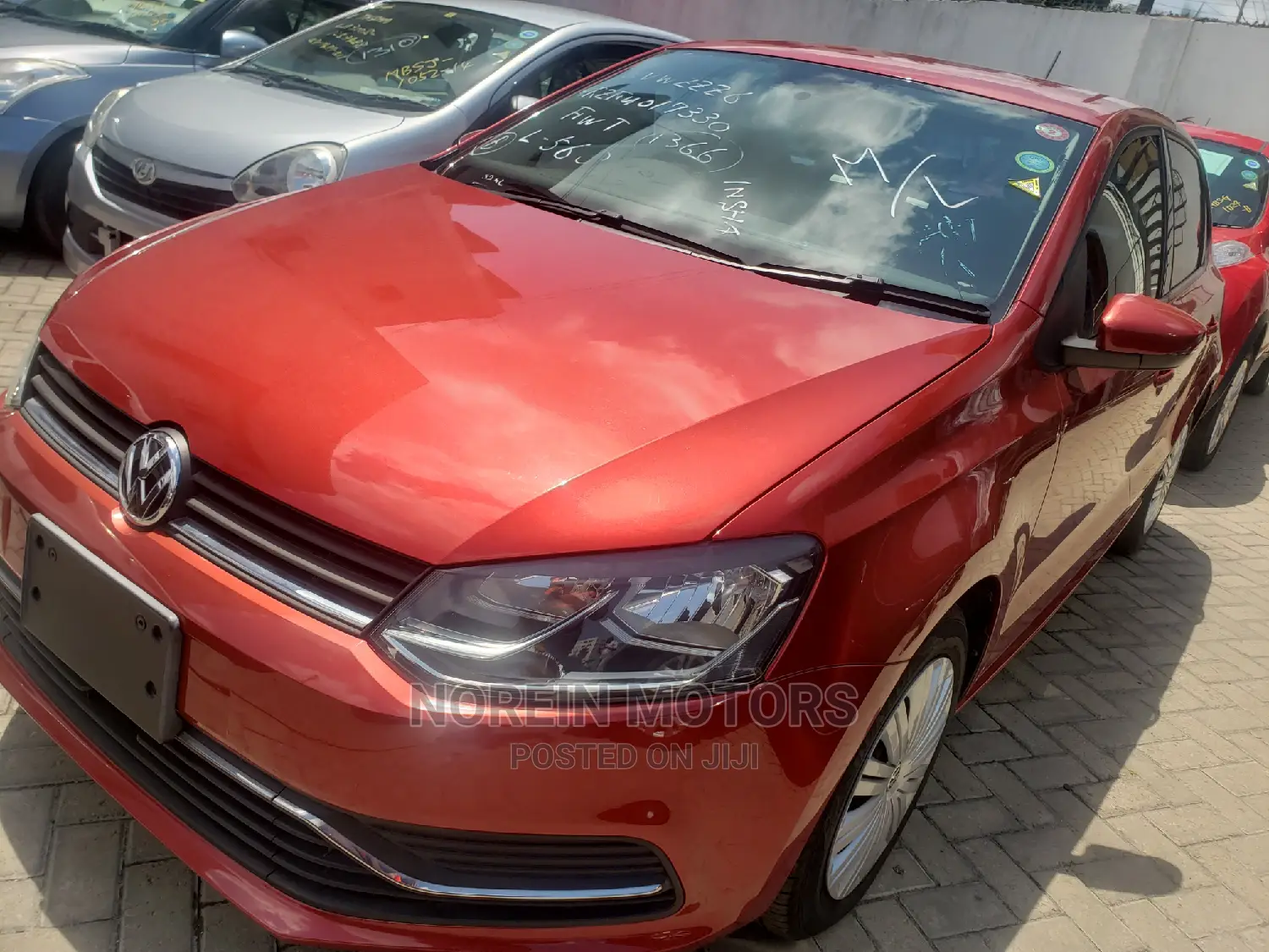 Volkswagen Polo 2014 Red