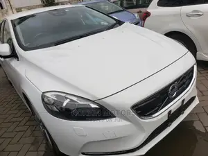 Volvo V40 2015 White
