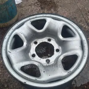 Original Rim for Landcruiser Size 16 Inch Tubeles.