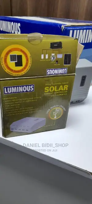 Luminous Solar Charge Controller 20amps