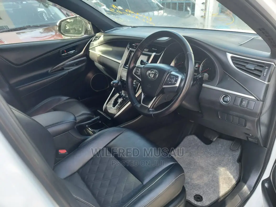 Toyota Harrier 2015 White
