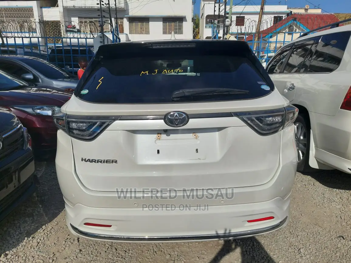 Toyota Harrier 2015 White