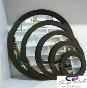 5pc Decorative Wall Mirrors.