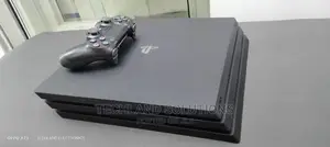 Ps4 PRO ,1 Tb , EX UK