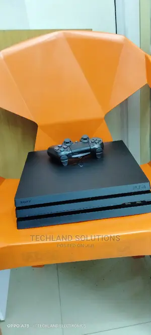Playstation 4 PRO One TB