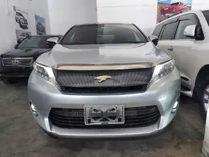 Toyota Harrier 2015 Silver