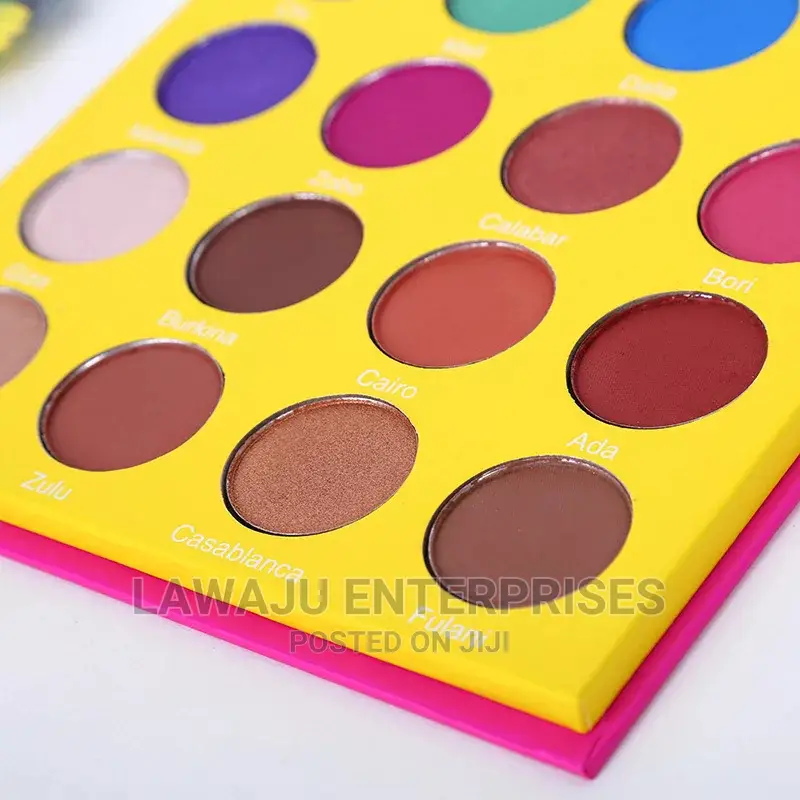 Masquerade Eye Shadow Palette by Juvia