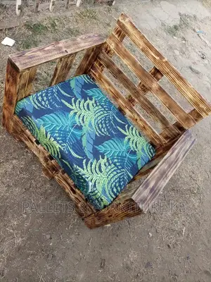 Pallets Sofa