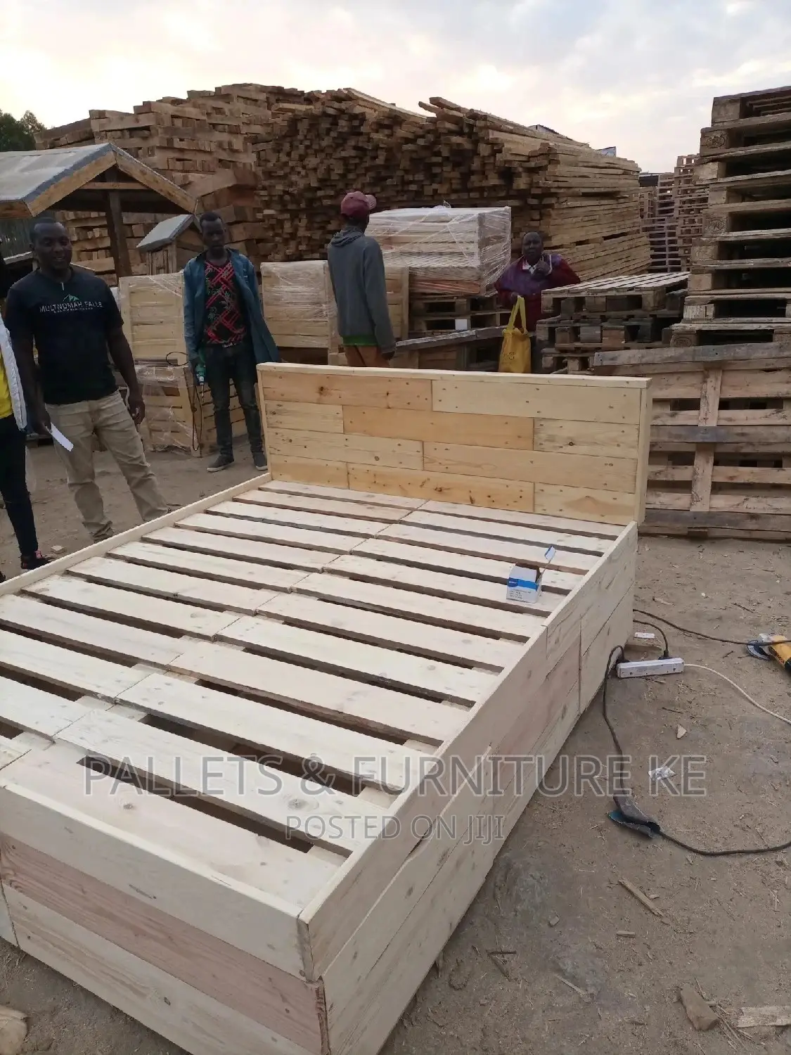 5 By 6 Drawer Bed