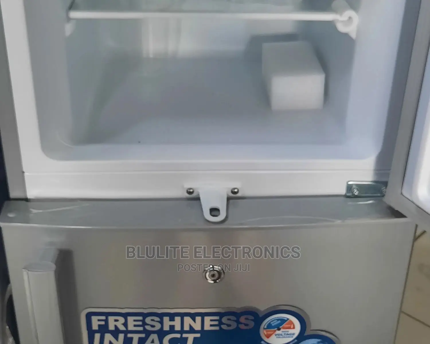Mika Refrigerator