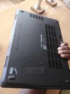 Laptop Dell Latitude 14 E5470 4GB Intel Core I5 HDD 500GB