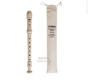 Yamaha YRS -24b Soprano Recorder