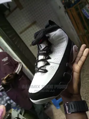 Jordan 9 Sneakers