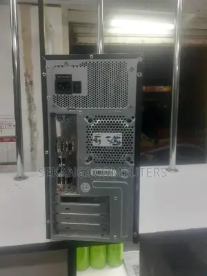 Desktop Computer Asus 4GB Intel Core I5 HDD 500GB