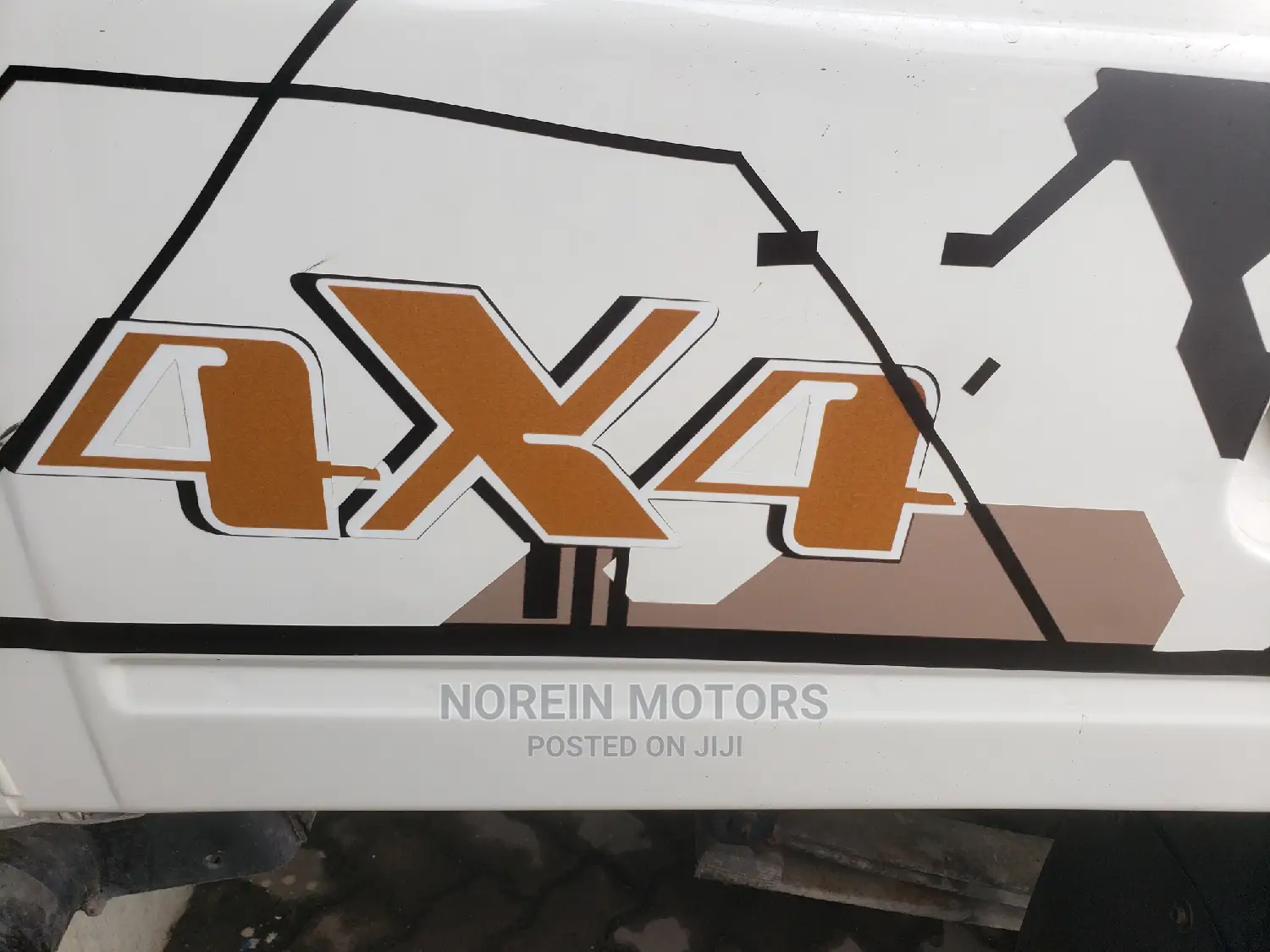 Toyota Land Cruiser Prado 2015 White