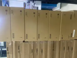 Epson Eb-E01 Xga 3lcd Projector