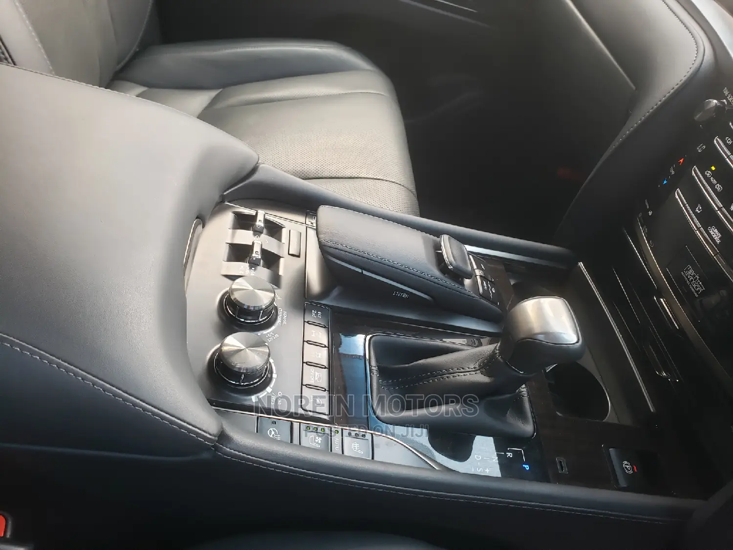 Lexus LX 2019 Black