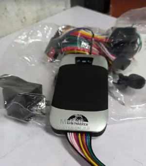 Internal Antenna Vehicle GPS Tracker TK303 GPS Car Tracker