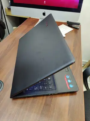 Laptop Lenovo IdeaPad 110 8GB Intel Core I5 HDD 1T