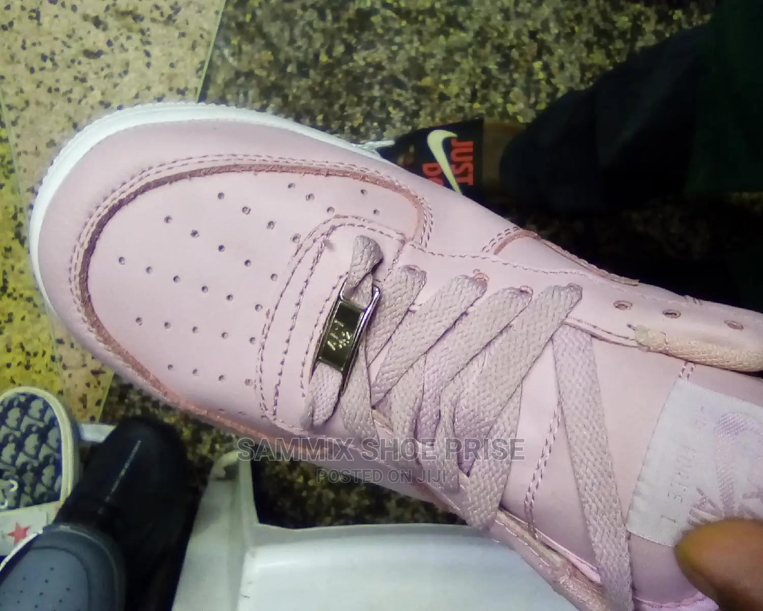 Airforce Pink