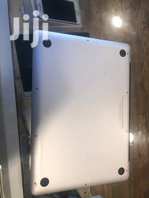 New Apple Macbook Pro 500hd Corei5 2.6ghz 4gb