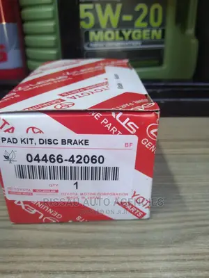 Toyota Rav4 New Model Rear Genuine Brake Pads(42060)