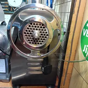 Vibrant Meat Mincer M32