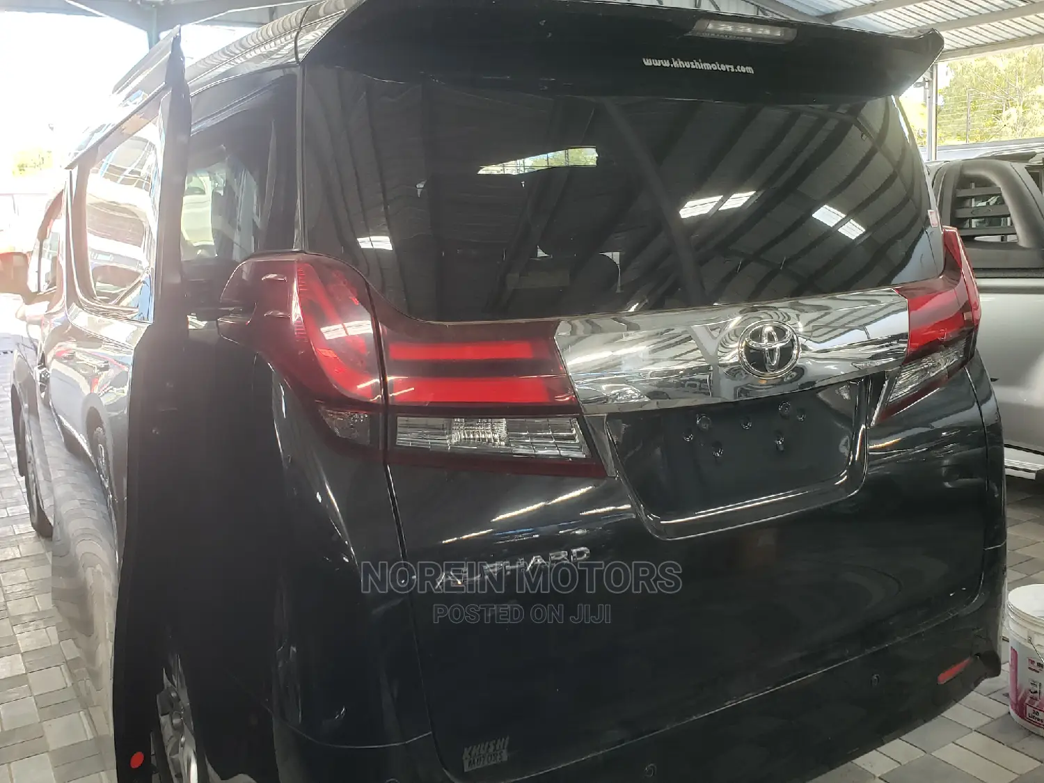 Toyota Alphard 2016 Black