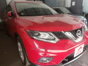 Nissan X-Trail 2014 Red