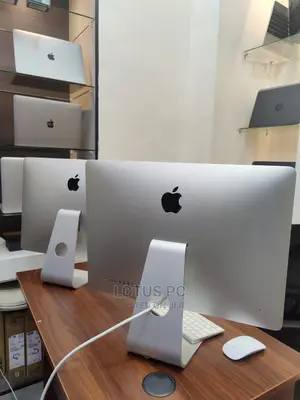 Desktop Computer Apple iMac 8GB Intel Core I5 HDD 1T