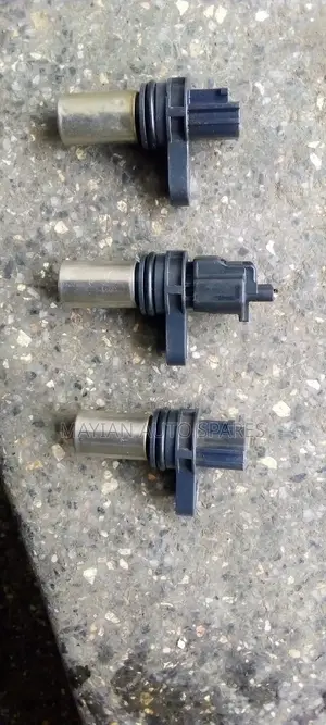 Crankshaft Position Sensor for Nissan X-Trail T30.