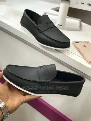 Lacoste Loffers