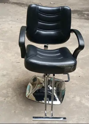 Salon Styling Chair Black