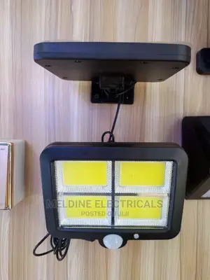 Split Adjustable Solar Lamp