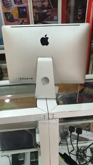 Desktop Computer Apple iMac 4GB Intel Core I3 HDD 500GB