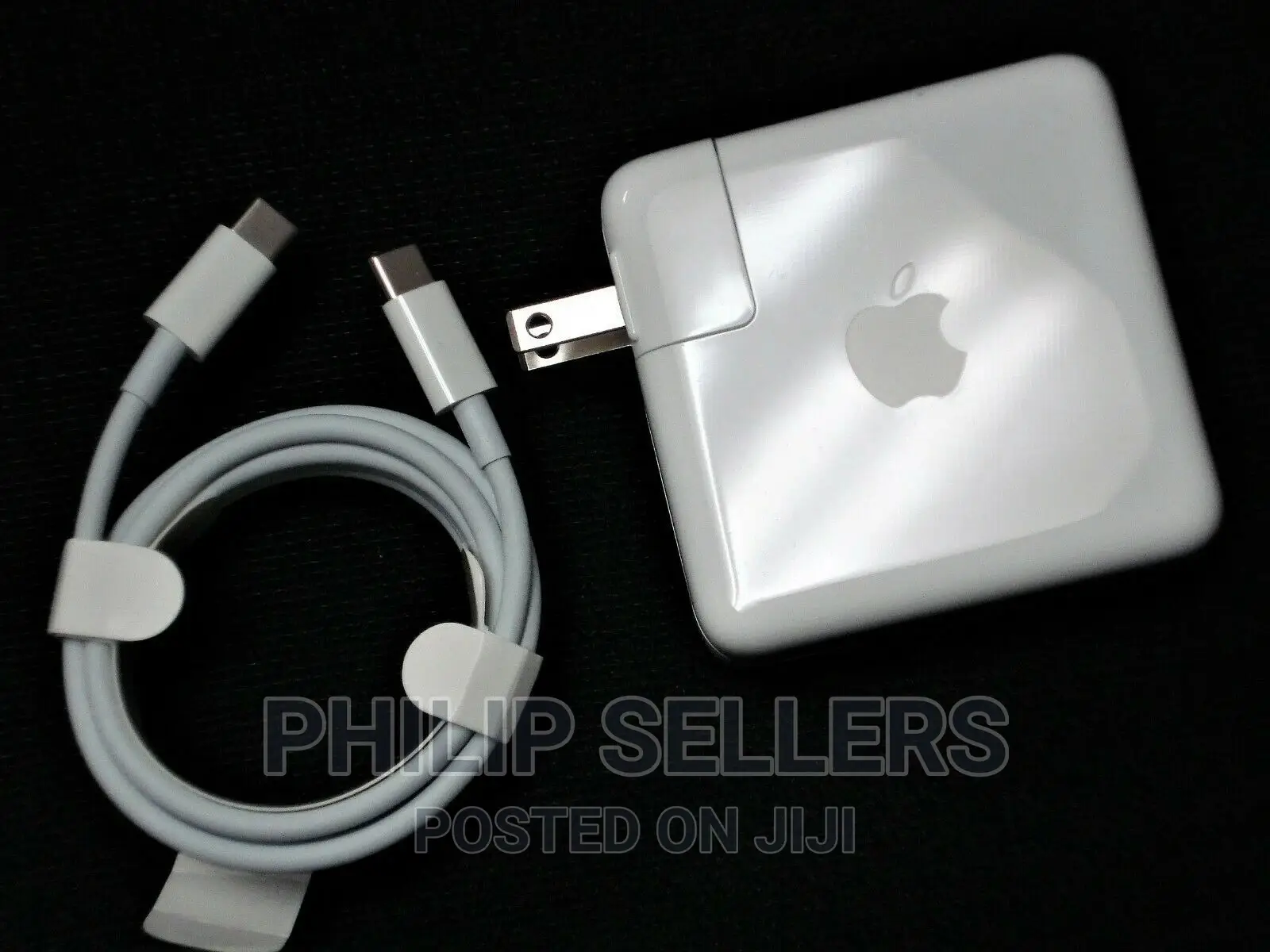 Genuine OEM Apple 61W USB-C Power Adapter Cable MRW22LL Fo