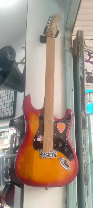 Fender Stratocaster Solo Guitar