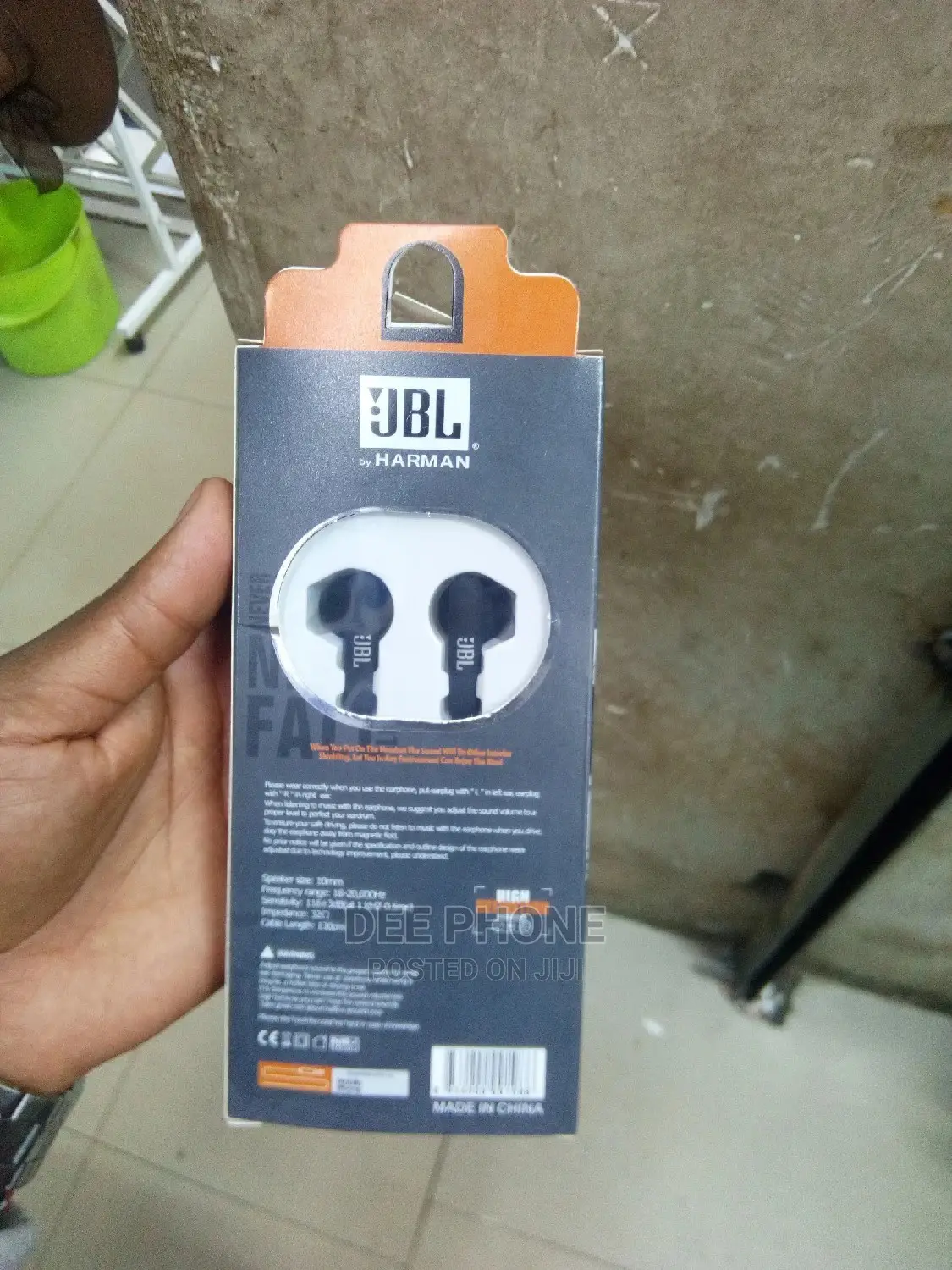 JBL Wired Earphones