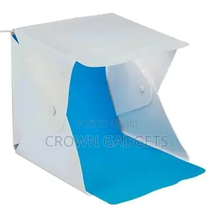 Durable 40*40 Studio Photobooth With 6 Backdrops