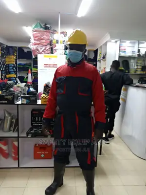 Cargo Safetywear Suit Available
